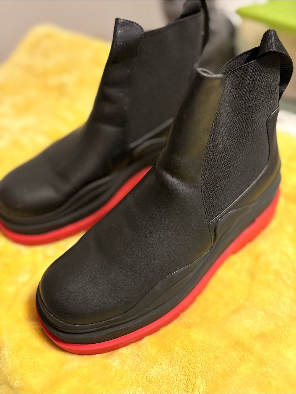 Steve Madden Black Chelsea Platform Ankle Boots with Red Sole